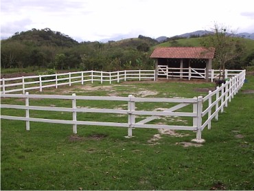 CACHOEIRAS DE MACACÚ SITIOS A VENDA CAETANO IMOVEIS