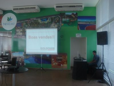 Aluguel de datashow, telão, noote book, tv LVD...