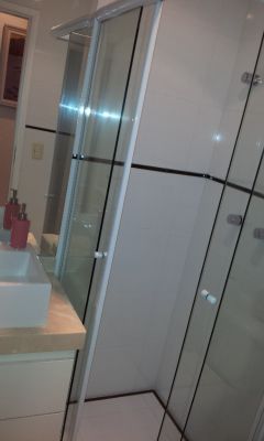 Vendo Apto em Santana / 2 quartos / Rua Prof. José Miziara