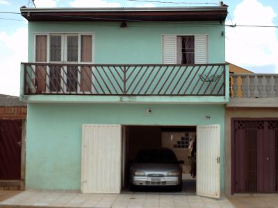 vendo ou troco casa+sobrado por terreno ou caminhão