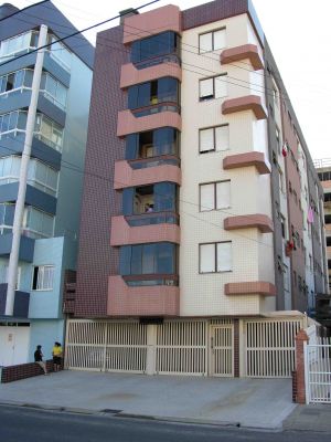 Apto/1 dormitorio no Centro de Capão da Canoa- ideal para até 4 pessoas