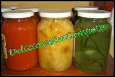 DOCES EM COMPOTAS