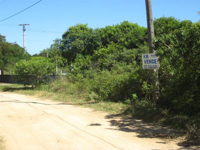 PRAIA PONTAL PERÓ CABO FRIO/BÚZIOS RJ - Lote plano com 1.480m² (40m x 37m)