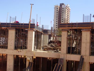Vai Construir ou Reformar, Entre em Contato Conosco.