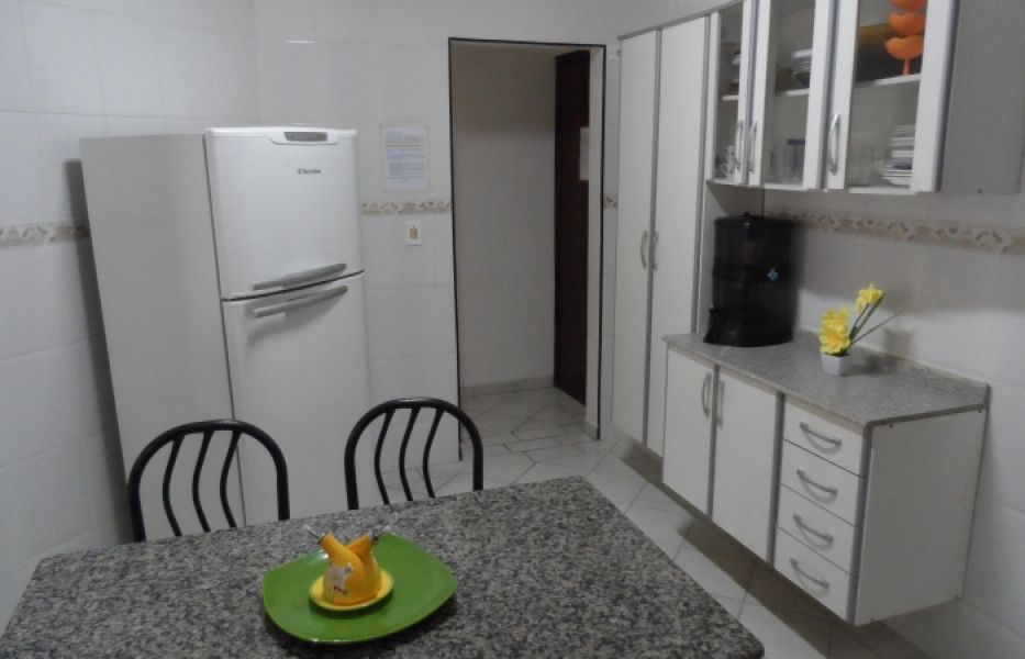 Cód. A007 Frente ao mar 1 dormitório 1 vaga vista pra serra 