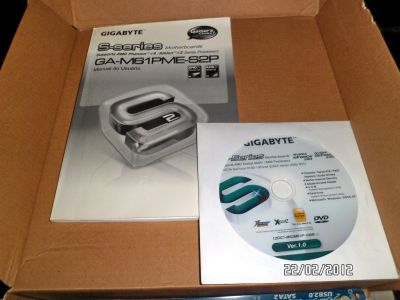 Kit Placa Mãe+proc. Amd X2 -64 5000+4gb Memoria Ddr2+cooler