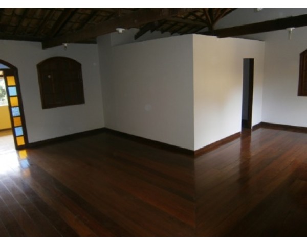 CASA COMERCIAL PAMPULHA 