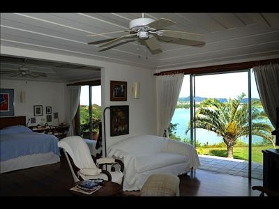 Mansão a venda em Búzios com vista mar de 180 graus 