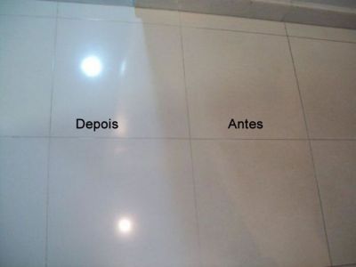 LIMPEZA E POLIMENTO DE PISOS