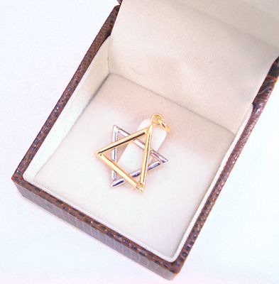 ESTRELA DE DAVI PINGENTE DE OURO BRANCO E AMARELO