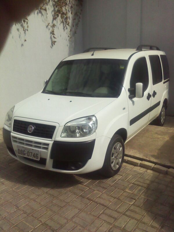 FIAT DOBLO 1.4 2012/13   07 lugares completa
