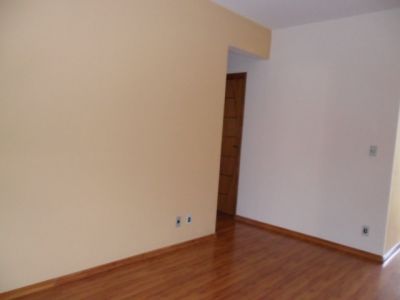 Apto 3 domts- R195.000