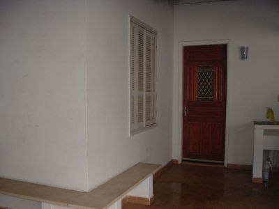 VENDO  C A S A à rua RIACHUELO, 593-CENTRO de SÃO CARLOS,SP.