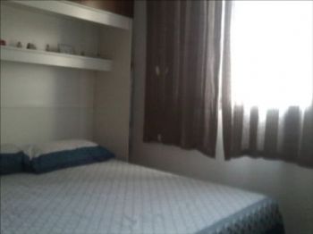 Ermelino Matarazzo Apto 2 dorms 1 vg R$ 135.000