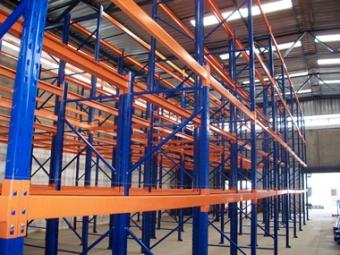 Aramados,Estrados , Palletes plásticos , Gondolas  e  Acessórios confira....!!!