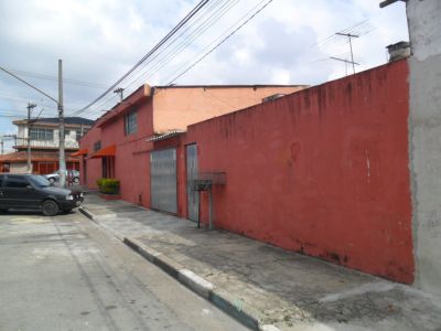 Casa na Vila Nitro Quimica