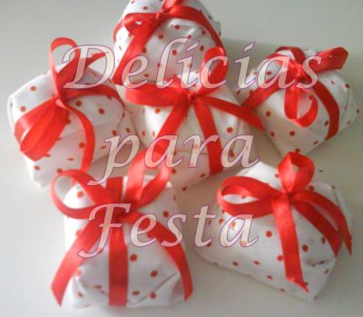 Maçã do amor, bem casado,popcake, mini cupcake, algodão doce