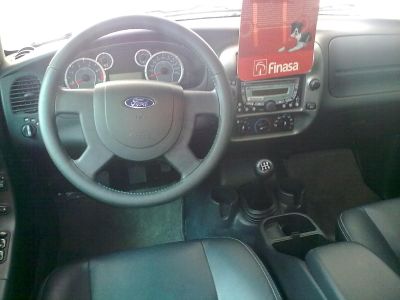 VENDO FORD RANGER LIMITED 2011 CABINE DUPLA A DIESEL