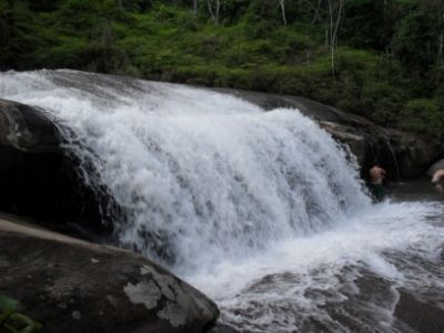CASA EM UBATUBA PRAIA DE MARANDUBA PARA FÉRIAS E TEMPORADA