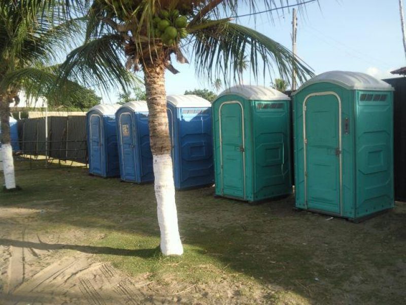 Locação de estruturas para eventos- banheiros, tendas, arquibancadas