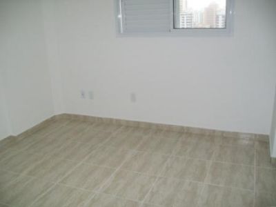 Apartamento de 2 dorm. 1 suíte-churrasq. na sacada.