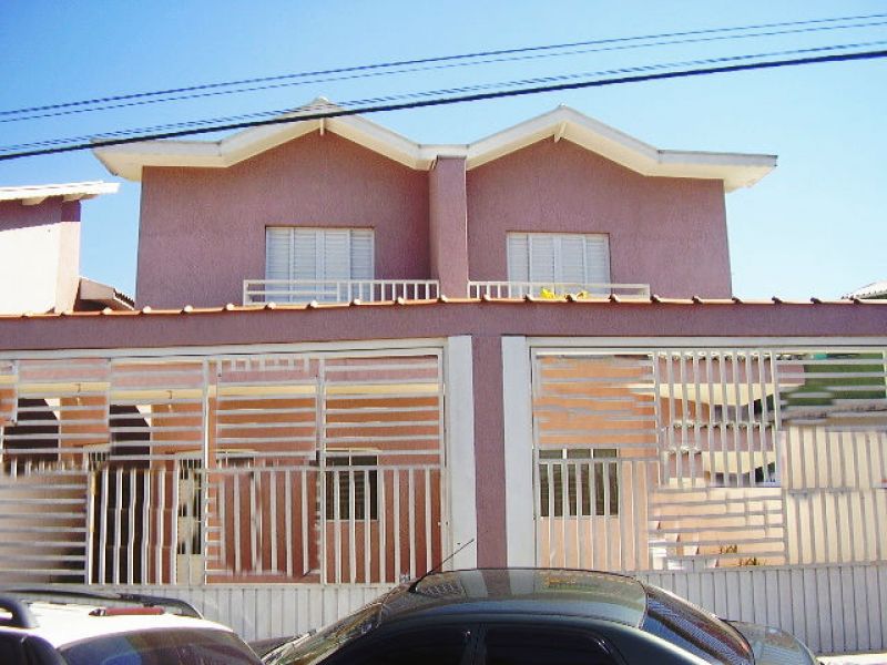 Casa em Santana de Parnaíba 3 quartos 