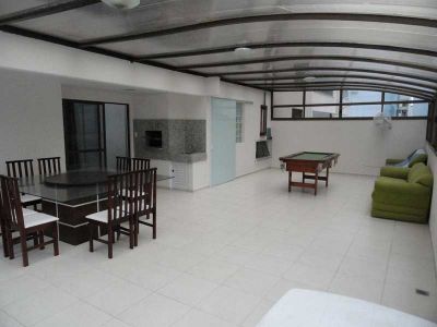 Apto Diferenciado no Centro de Meia Praia, Itapema - Akidaban