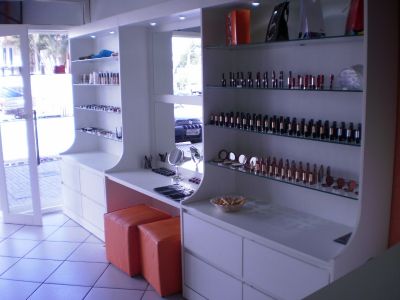 PASSO PONTO COMERCIAL LOJA DE COSMÉTICOS