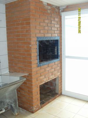 Lindo Sobrado Jardim Cristal - 3 quartos, 1 suite