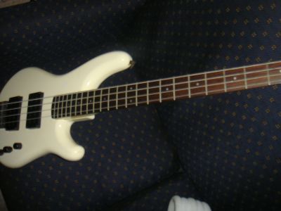 Baixo Ibanez Roadstar Japones - Anos 80's Double Hambuckers