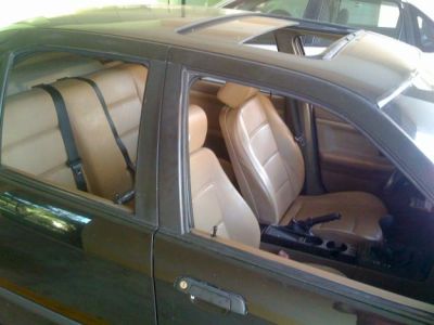 BMW 318 SEDAN CÂMBIO MANUAL RARIDADE