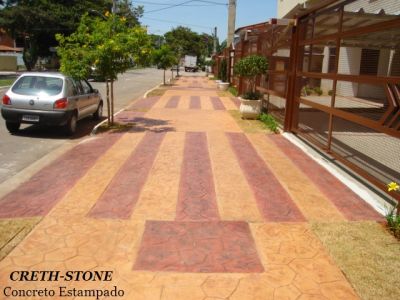 Piso em concreto estampado creth-stone