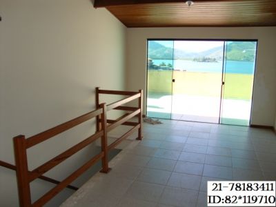 Cobertura em Angra dos Reis frente para ilha de caras