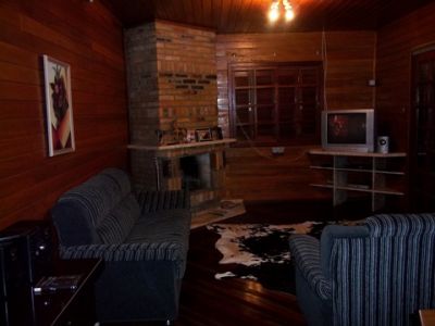 casa de madeira de lei.