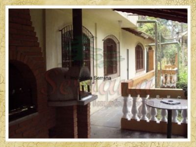 Belo sítio a venda em Juquitiba com piscina campo de futebol casa linda 3 dorm. 1 suíte 