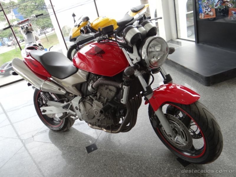 CB 600F HORNET - VERMELHA