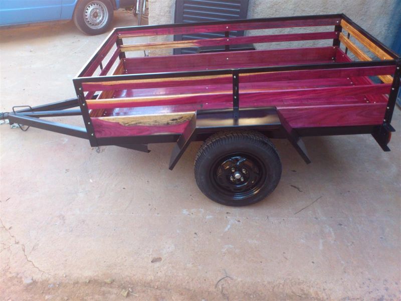 Carreta Fazendinha BT 2.00C x1.20L x 0.40A - ITANHANDU REBOQUES