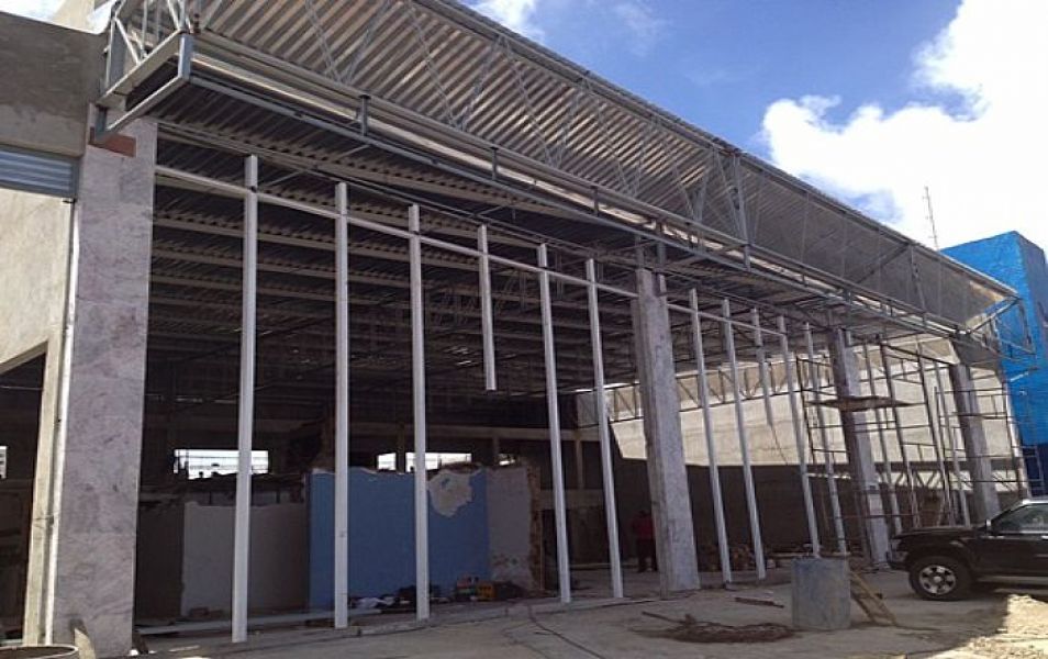 Prédio Comercial em Neópolis - Código 959