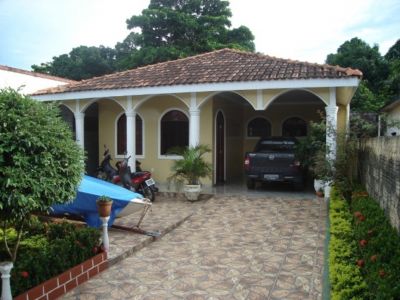 VENDO CASA EM ITACOATIARA-AM