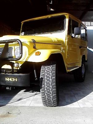 VENDO JEEP TOYOTA BANDEIRANTE