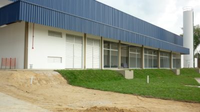 GALPÃO INDUSTRIAL EM MANAUS