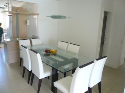 Lindo duplex 04 suítes.