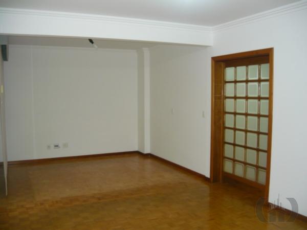 Apartamento de 03 dormitório com suite e garagem