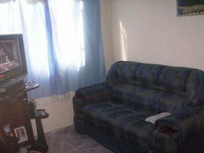 Oportunidade imperdível  apartamento 02 dormitórios Av São Miguel R$ 42 mil