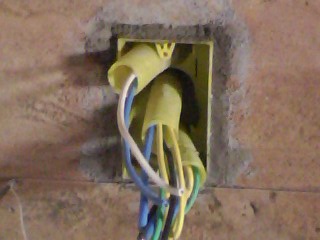 Onion - Instalaçoes Eletricas em Geral