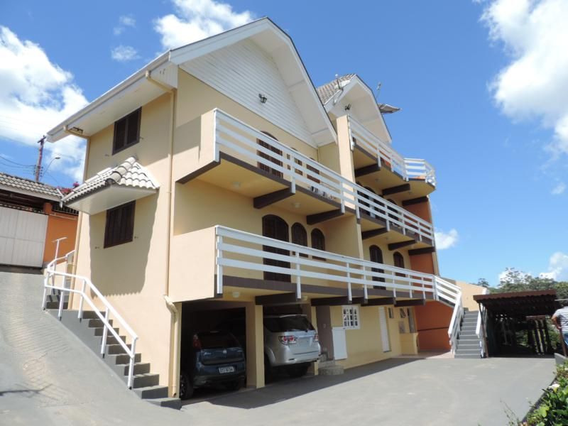 Casa em Campos do Jordão na Serra Azul