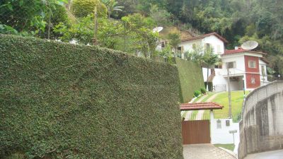 Vendo linda casa  em Teresopolis