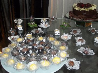 BUFFET CLAUDIAS