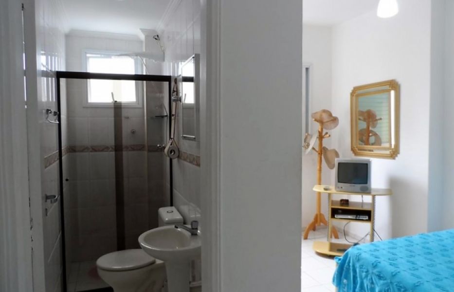 Cód. OC001 Apto 2 dormitório até 8 pessoas frente ao mar