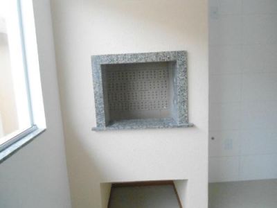 Apartamento novo com dois dormitórios sendo uma suíte no Ingleses